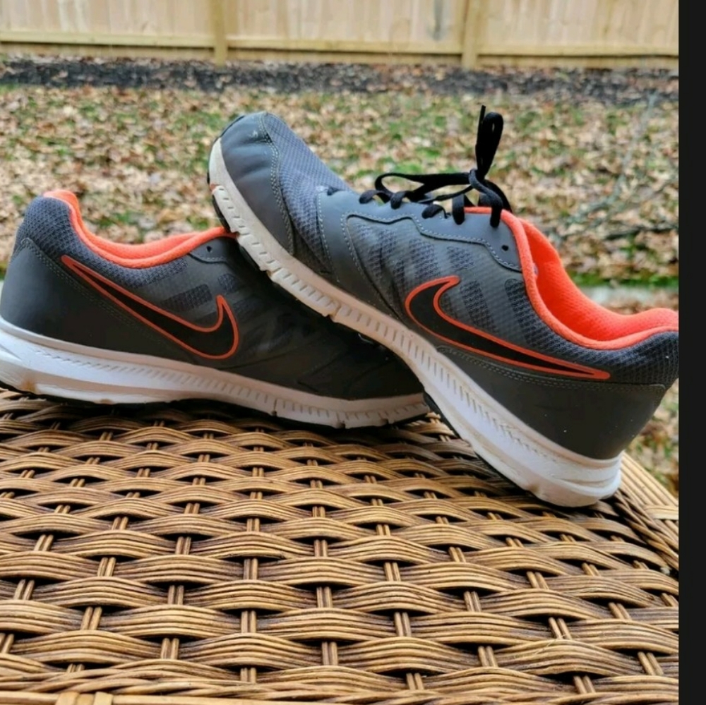 Nike Downshift 6